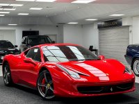 FERRARI 458