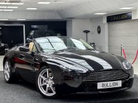 ASTON MARTIN VANTAGE