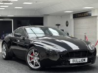 ASTON MARTIN VANTAGE