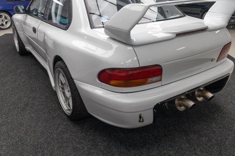 SUBARU IMPREZA